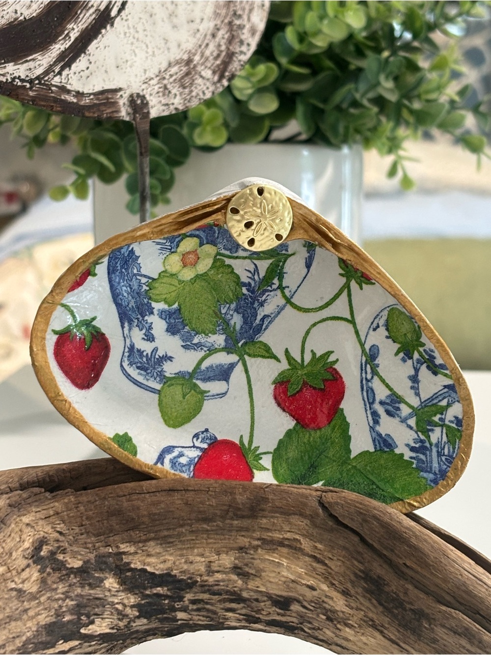 Handmade Strawberry Clamshell Trinket Dish with Gold Rim